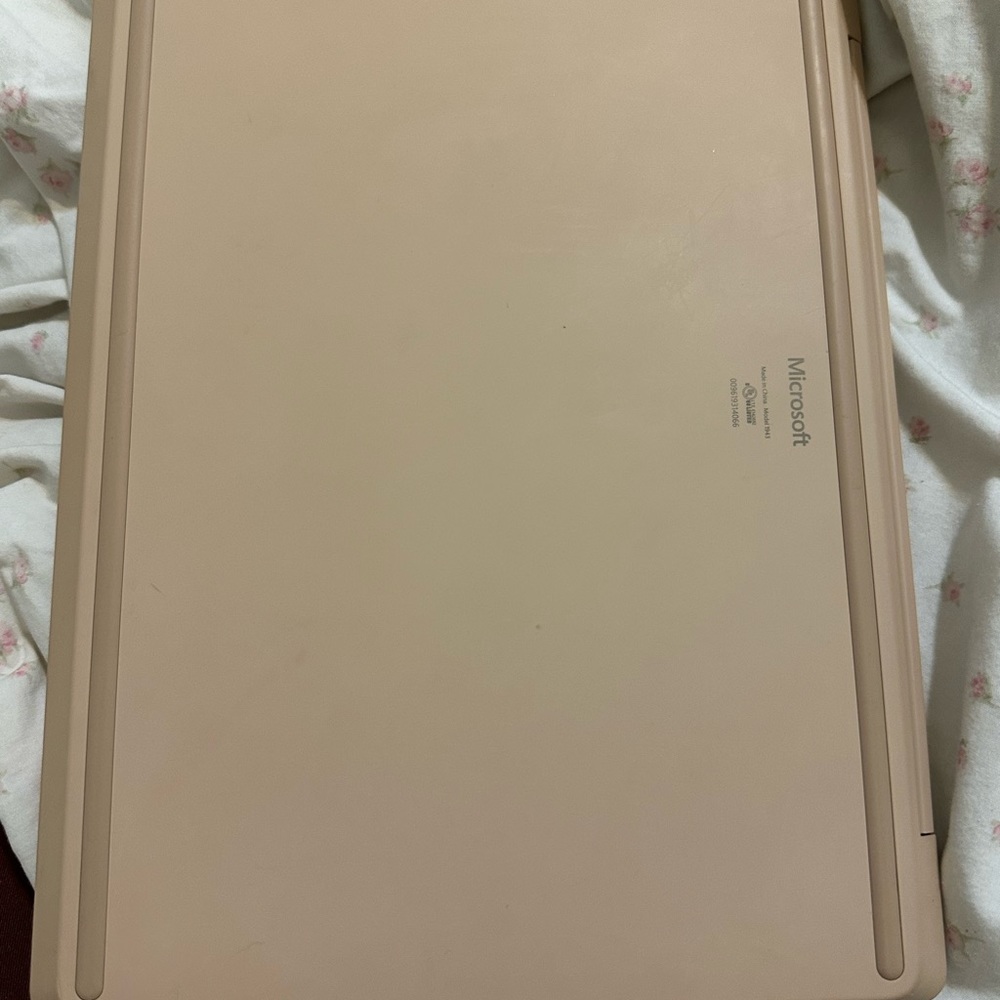 Microsoft laptop surface Go🫶🏻✨💖 - Picture 4 of 4